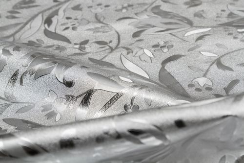 Toalha De Mesa Metalizada Prata Mod6123B