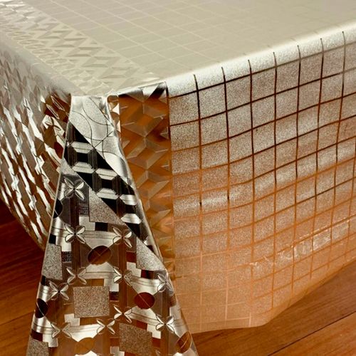 Toalha De Mesa Metalizada Ouro Mod6145A